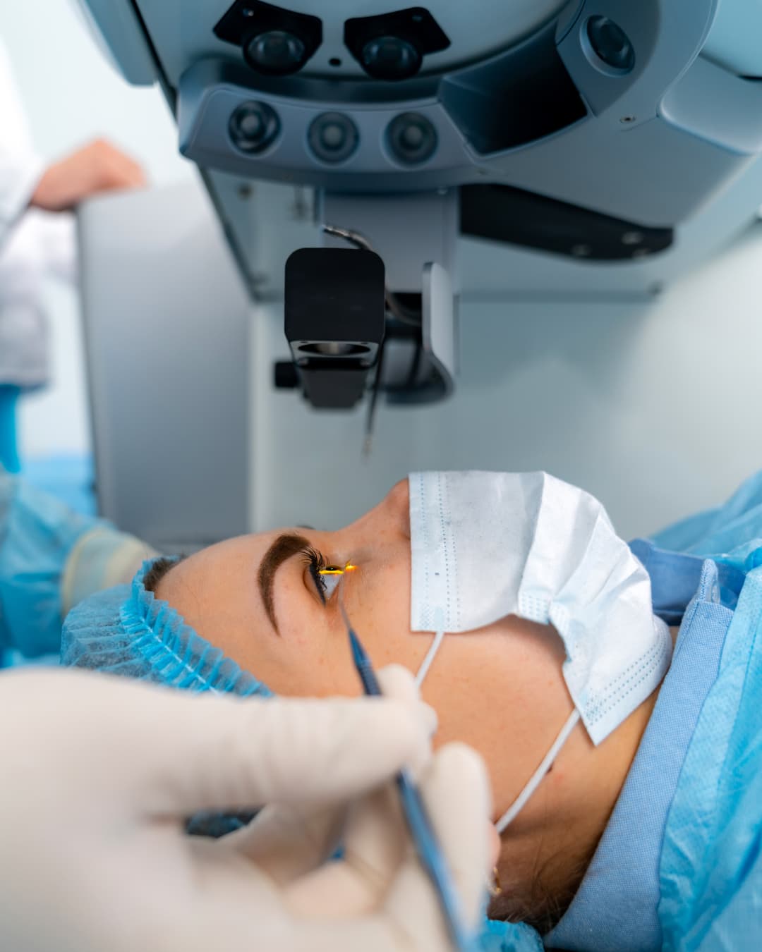 LASIK laser vision correction surgery for myopia, hyperopia, and astigmatism at The Eye Doctor